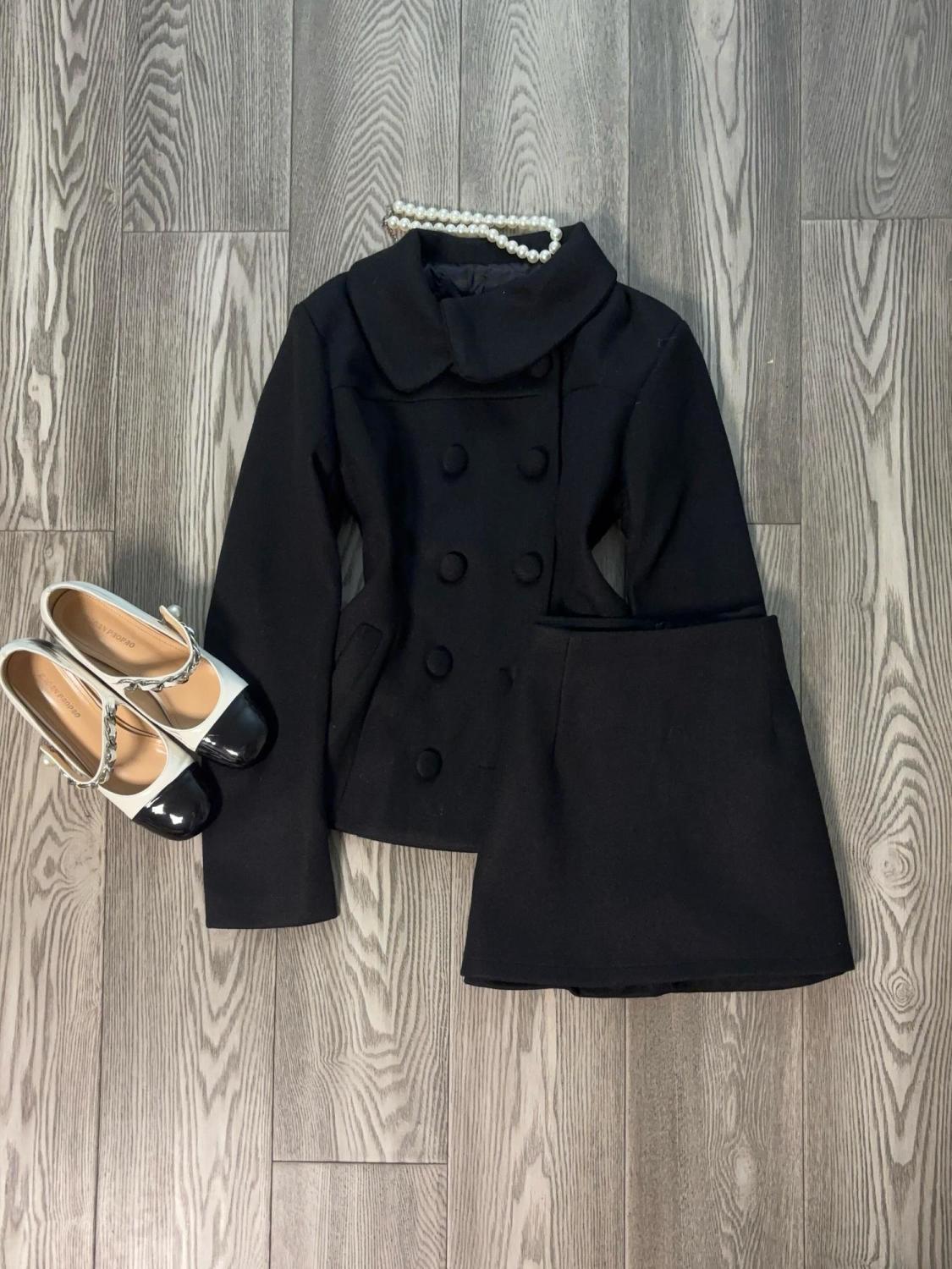 Winter Clothing Kit - طقم نسائي أنيق للحفلات الشتوية من