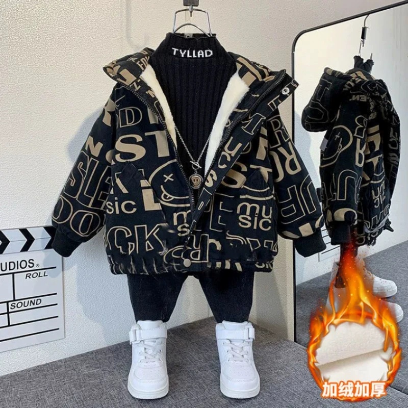 معطف وجاكيت للأولاد 2026، ملاب - مراجعة Winter Clothing Drawing For Kids وسعره