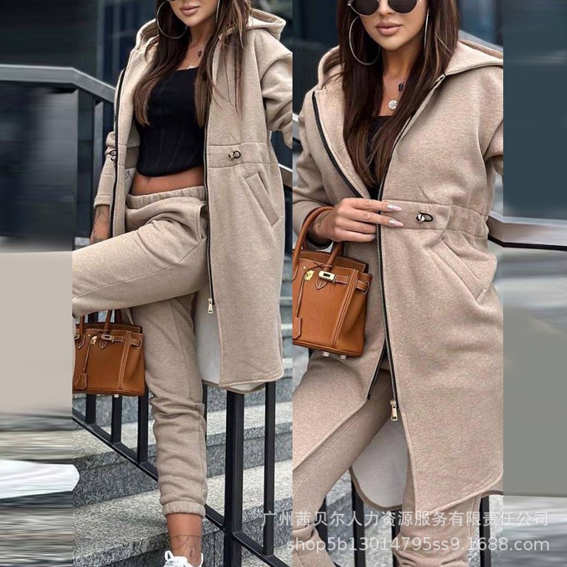 بدلة نسائية بغطاء رأس من قطعتي - مراجعة Winter Clothing Kit وسعره