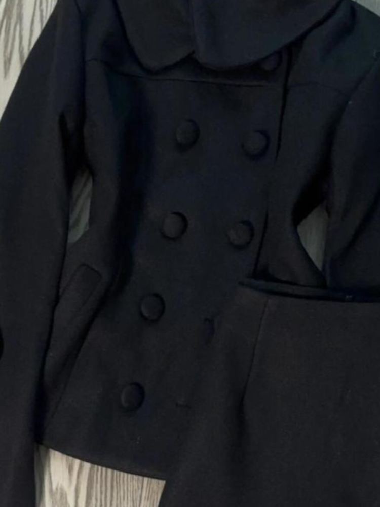 طقم نسائي أنيق للحفلات الشتوية - مراجعة Winter Clothing Kit وسعره