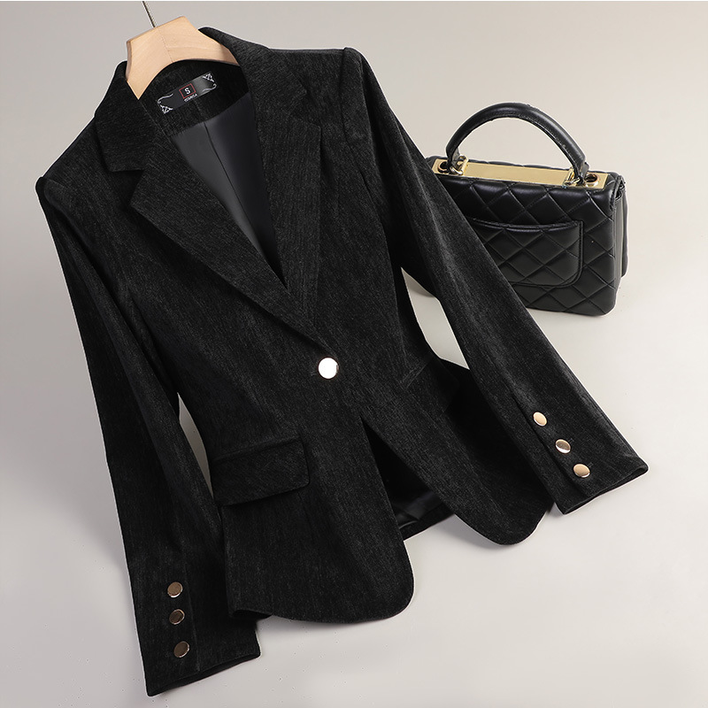 سترة نسائية مخملية باللون الذه - مراجعة Winter Clothing Work وسعره