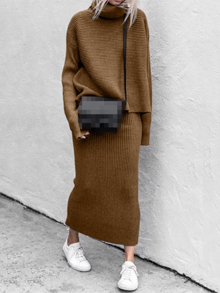طقم تنورة نسائية منسوجة متوسطة - مراجعة Winter Clothing Kit وسعره